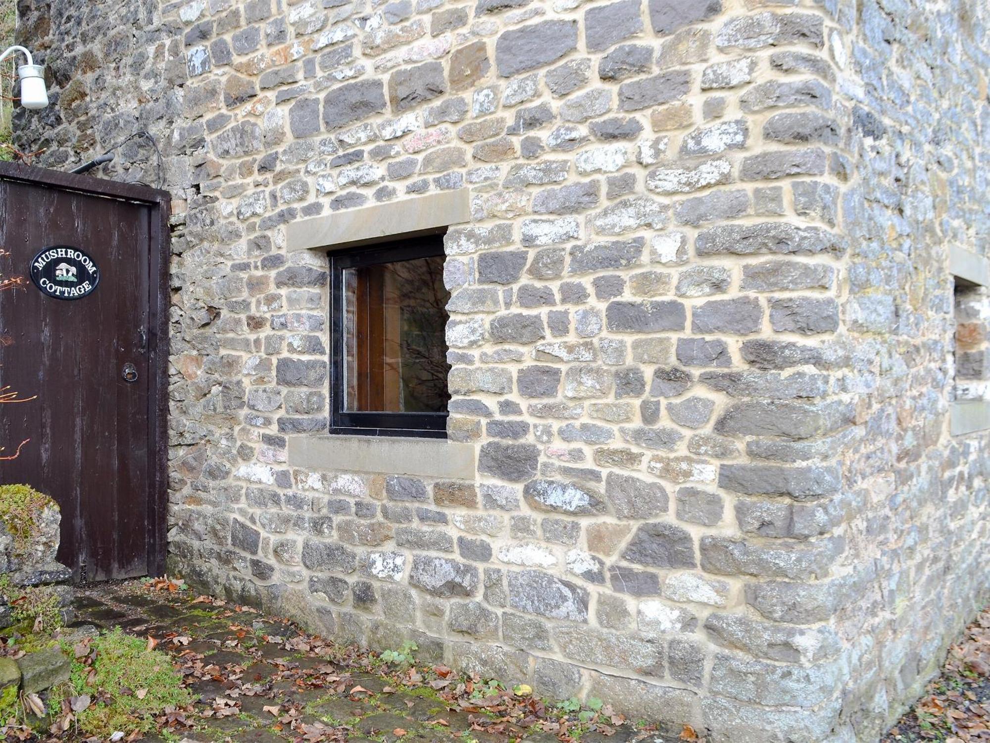 Mushroom Cottage Castleton  Esterno foto